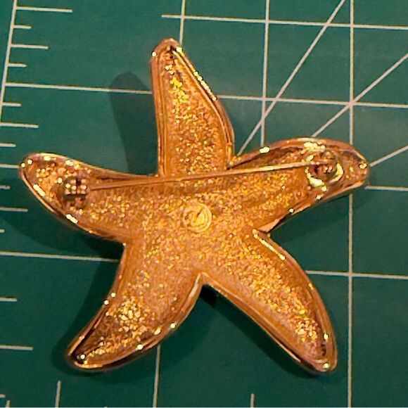 Vintage Swarovski gold crystal starfish pin 2” - Picture 8 of 9